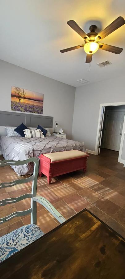 Hill Country Haute N Haus Relax And Renew Fischer Ngoại thất bức ảnh